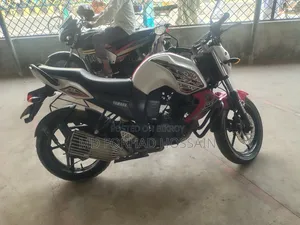 Yamaha FZ 2014 White