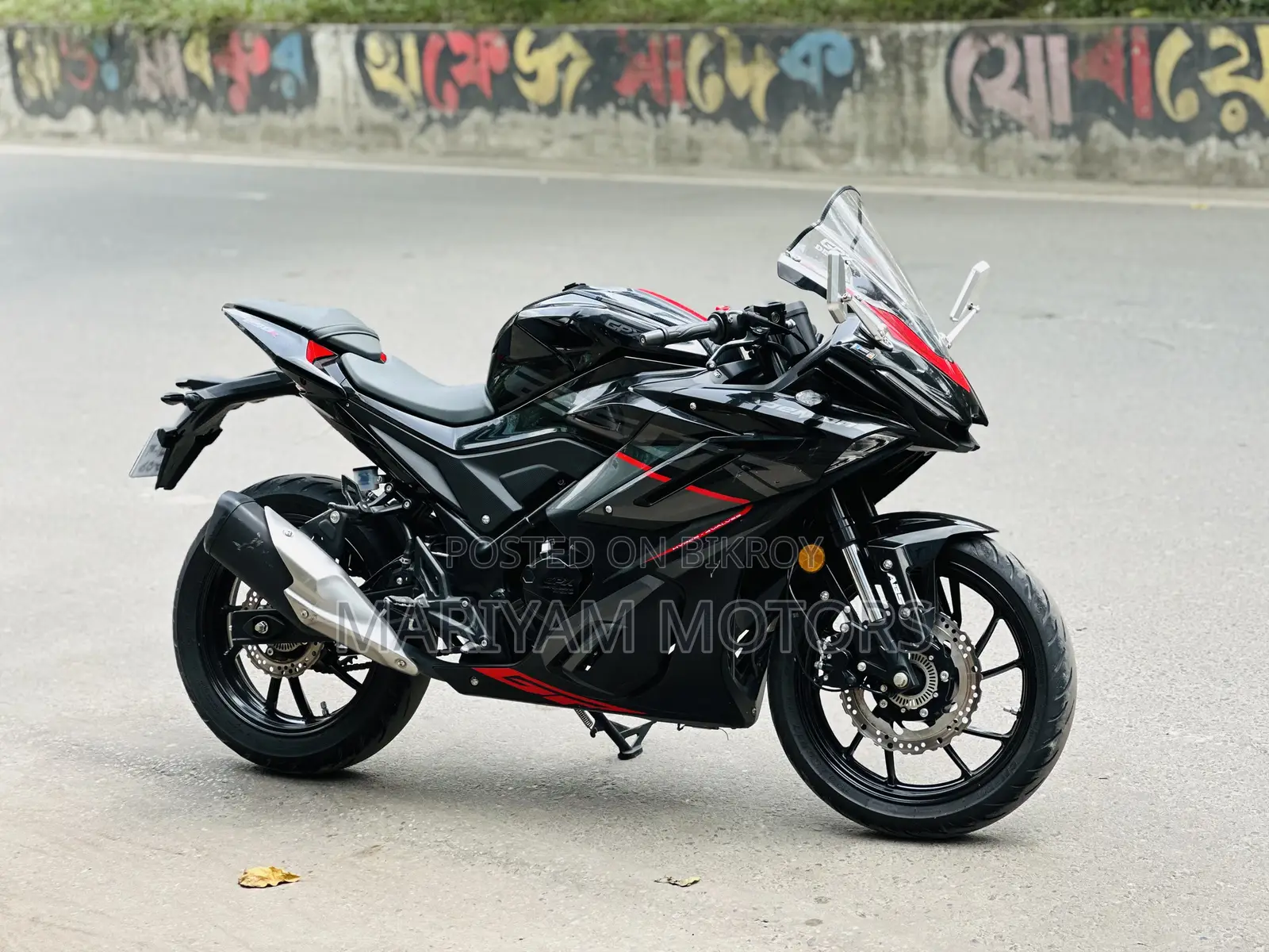 GPX Legend 250 Twin 2026 Black