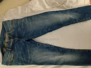 Casual Jeans