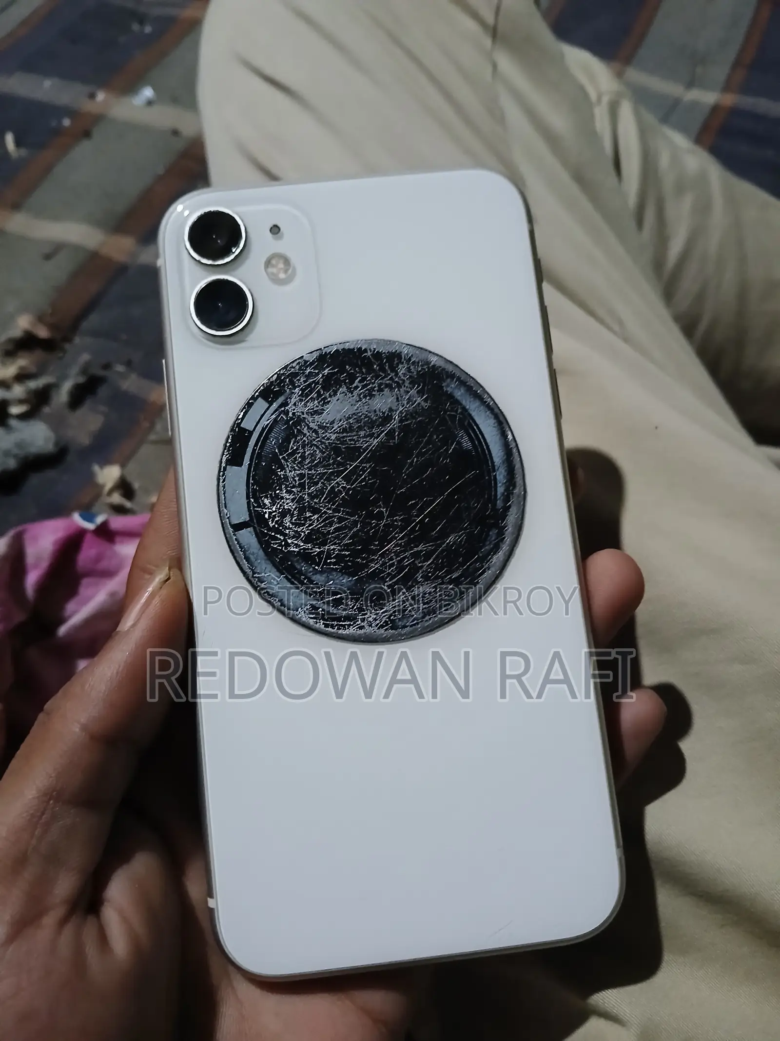 অ্যাপল আইফোন ১১ ১২৮ জিবি সাদা