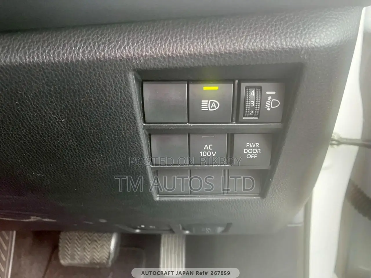Toyota Voxy Hybrid S-Z 2WD 7-Seater 2023 Pearl
