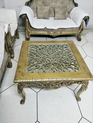 সেগুন টেবিল