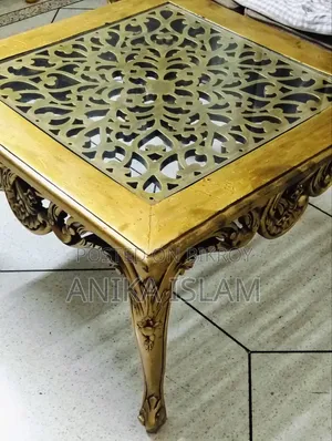 সেগুন টেবিল