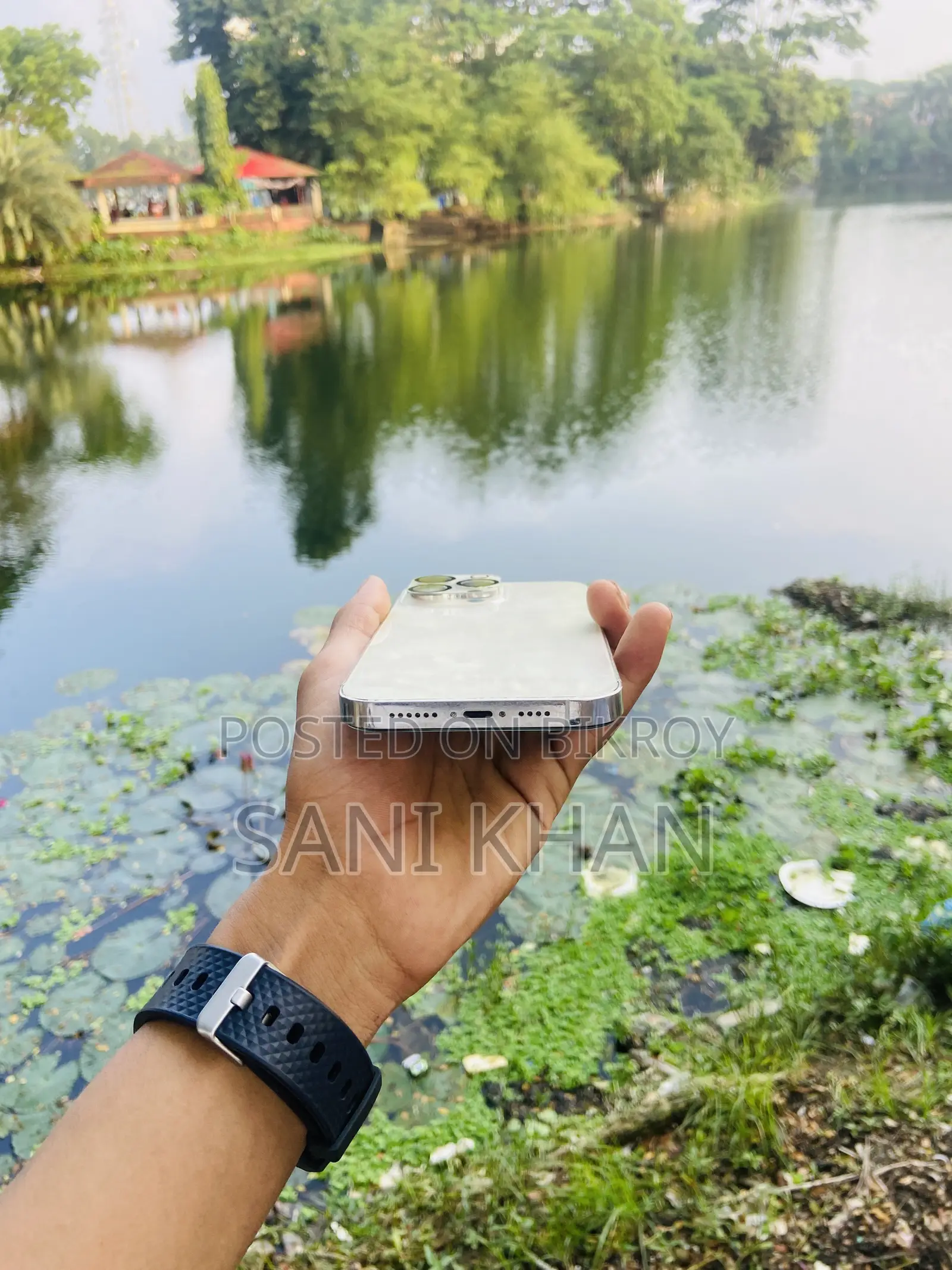 অ্যাপল আইফোন ১৪ প্রো ম্যাক্স ১২৮ জিবি সাদা