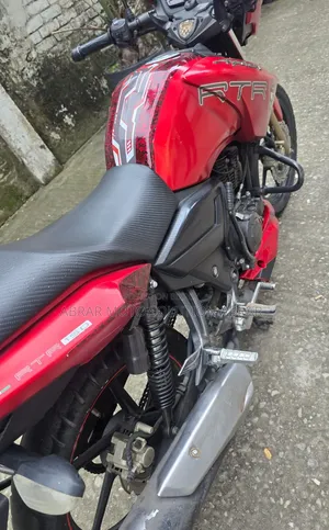 TVS Apache 160 4V 2017 Red