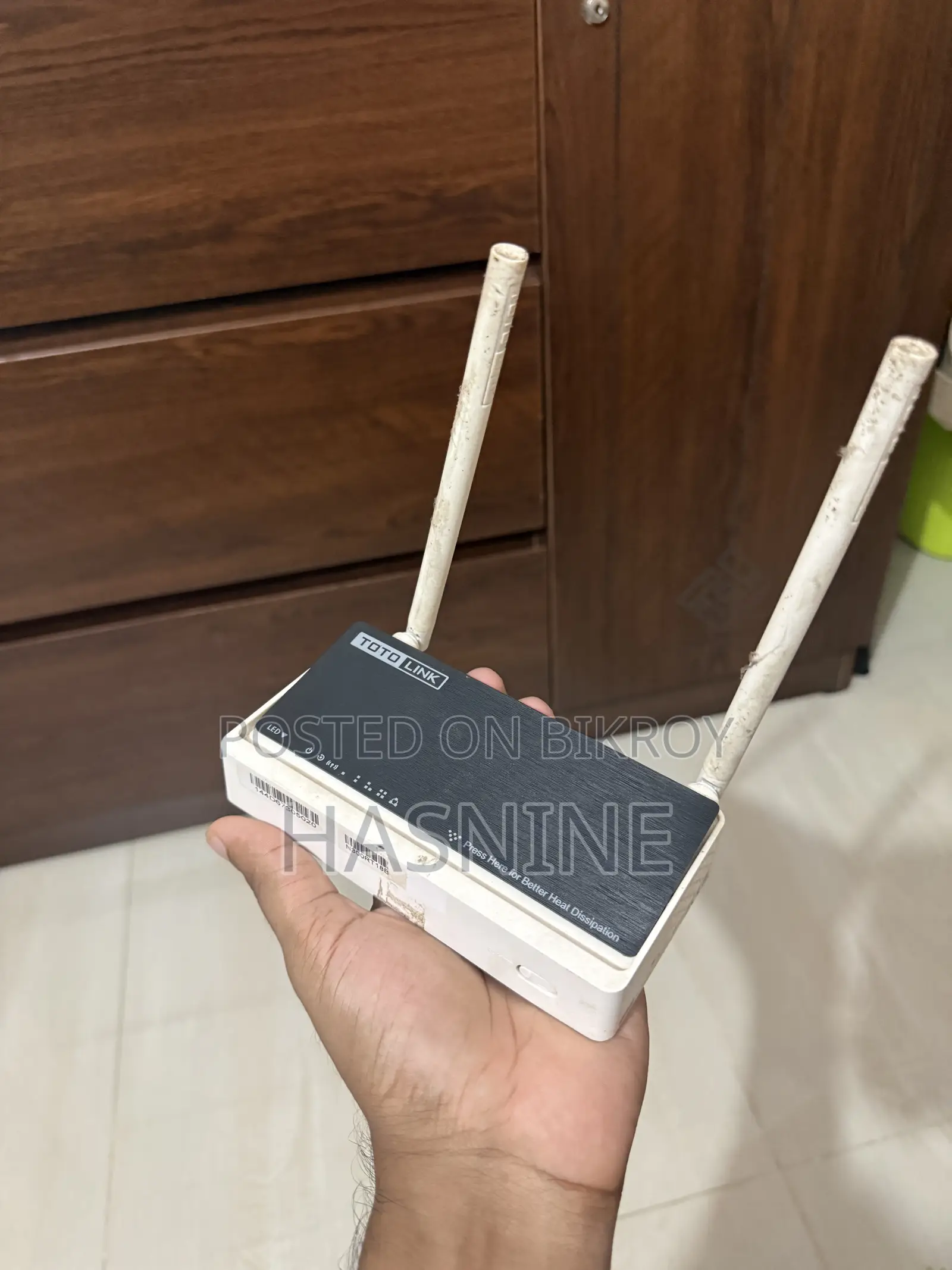 কম দামে বিক্রির জন্য টোটোলিংক রাউটার