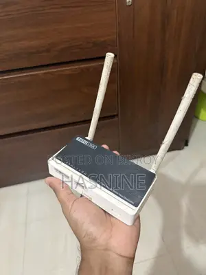 কম দামে বিক্রির জন্য টোটোলিংক রাউটার