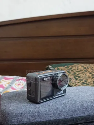 অসিক এটি-এস৮১টিআর অ্যাকশন ক্যামেরা, হাইকমিসেমি ১২৮ জিবি মেমোরি কার্ডসহ
