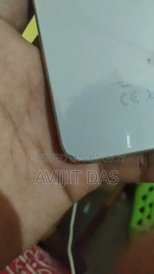 Apple iPhone X 64 GB White