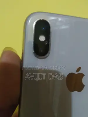 Apple iPhone X 64 GB White