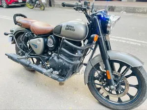 রয়্যাল এনফিল্ড ক্লাসিক ৩৫০ ২০২৫