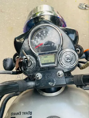 রয়্যাল এনফিল্ড ক্লাসিক ৩৫০ ২০২৫