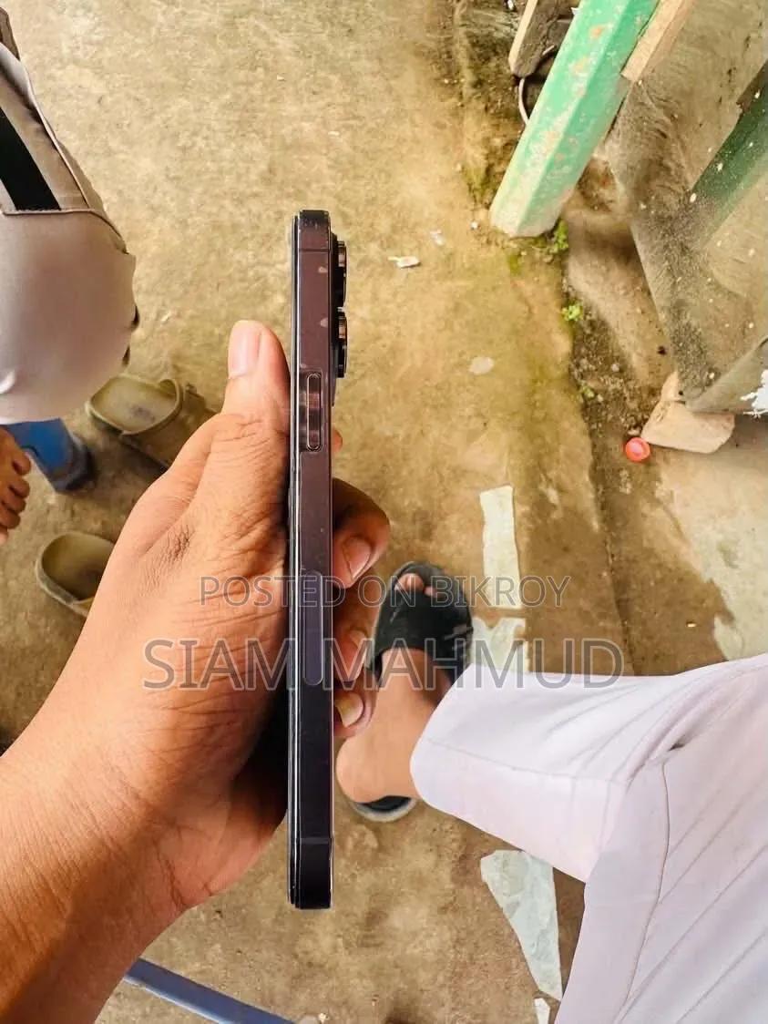 অ্যাপল আইফোন ১৪ প্রো ম্যাক্স ১২৮ জিবি ব্লু
