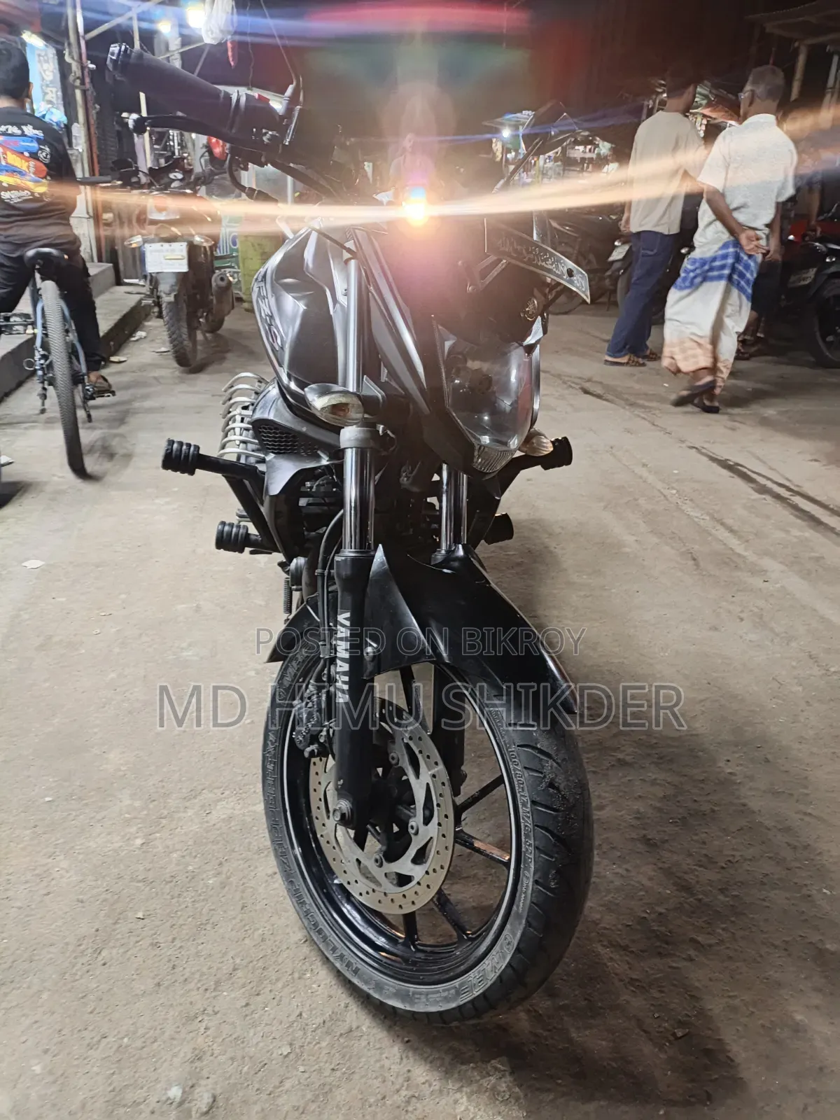 ইয়ামাহা এফজেডএস ভি২ ২০১৮ ব্ল্যাক