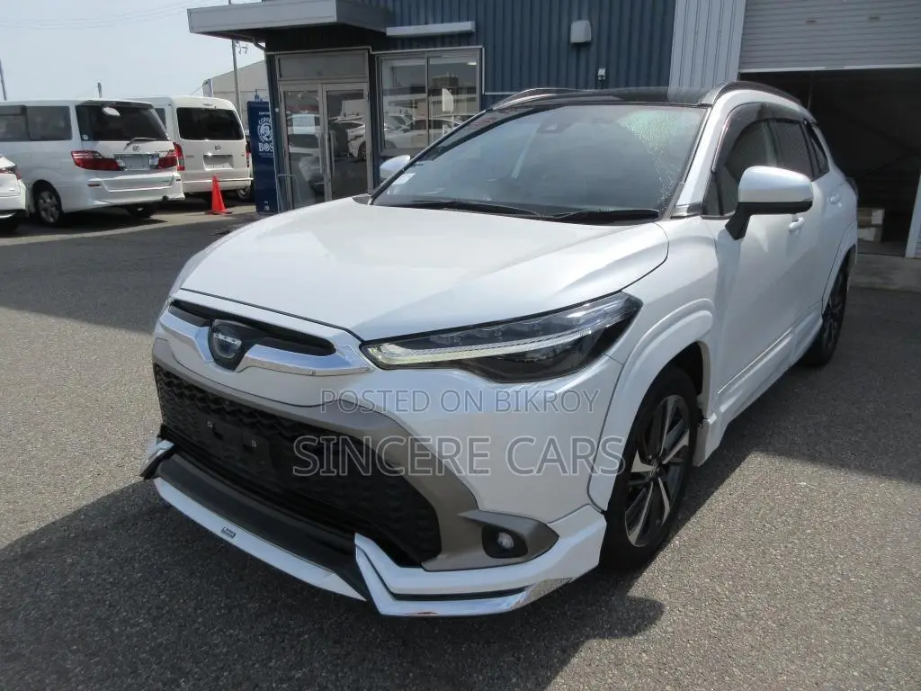 Toyota Corolla Cross 2024 Pearl