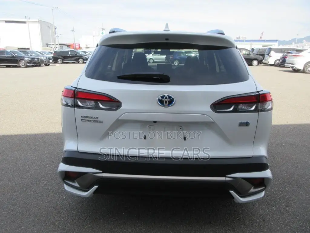 Toyota Corolla Cross 2024 Pearl