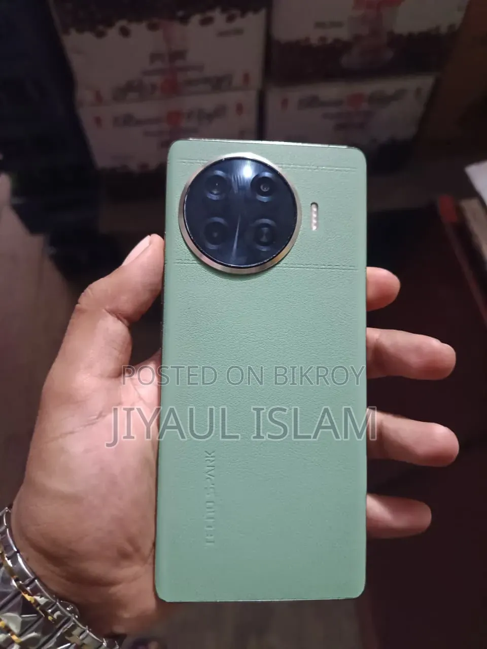 টেকনো স্পার্ক ২০ প্রো প্লাস ২৫৬ জিবি সবুজ