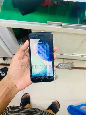 অ্যাপল আইফোন এসই (২০২০) ৬৪ জিবি ব্ল্যাক