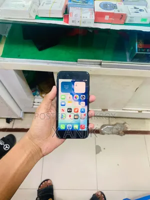 অ্যাপল আইফোন এসই (২০২০) ৬৪ জিবি ব্ল্যাক