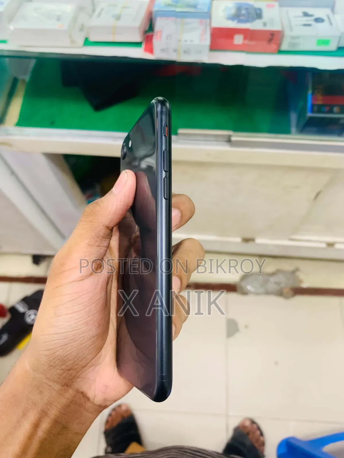 অ্যাপল আইফোন এসই (২০২০) ৬৪ জিবি ব্ল্যাক