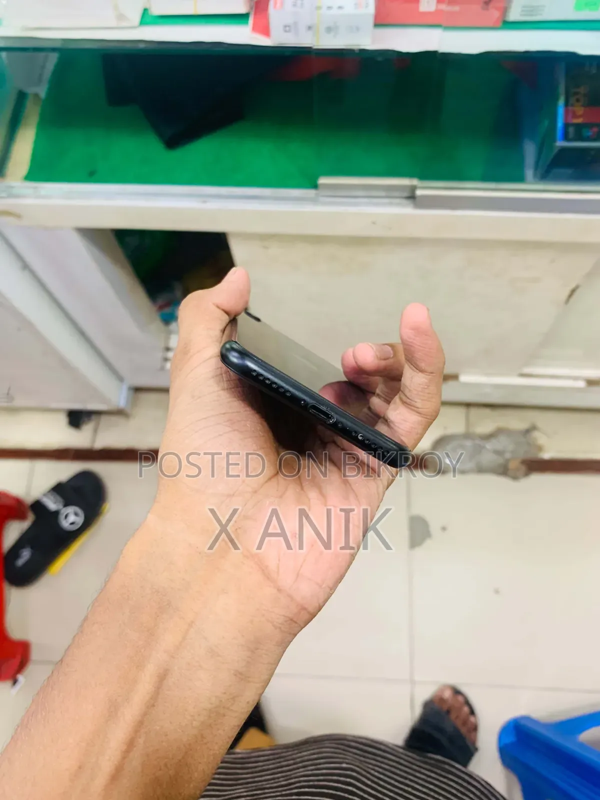 অ্যাপল আইফোন এসই (২০২০) ৬৪ জিবি ব্ল্যাক