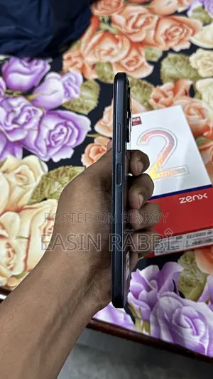 Walton ZENX 2 64 GB Black