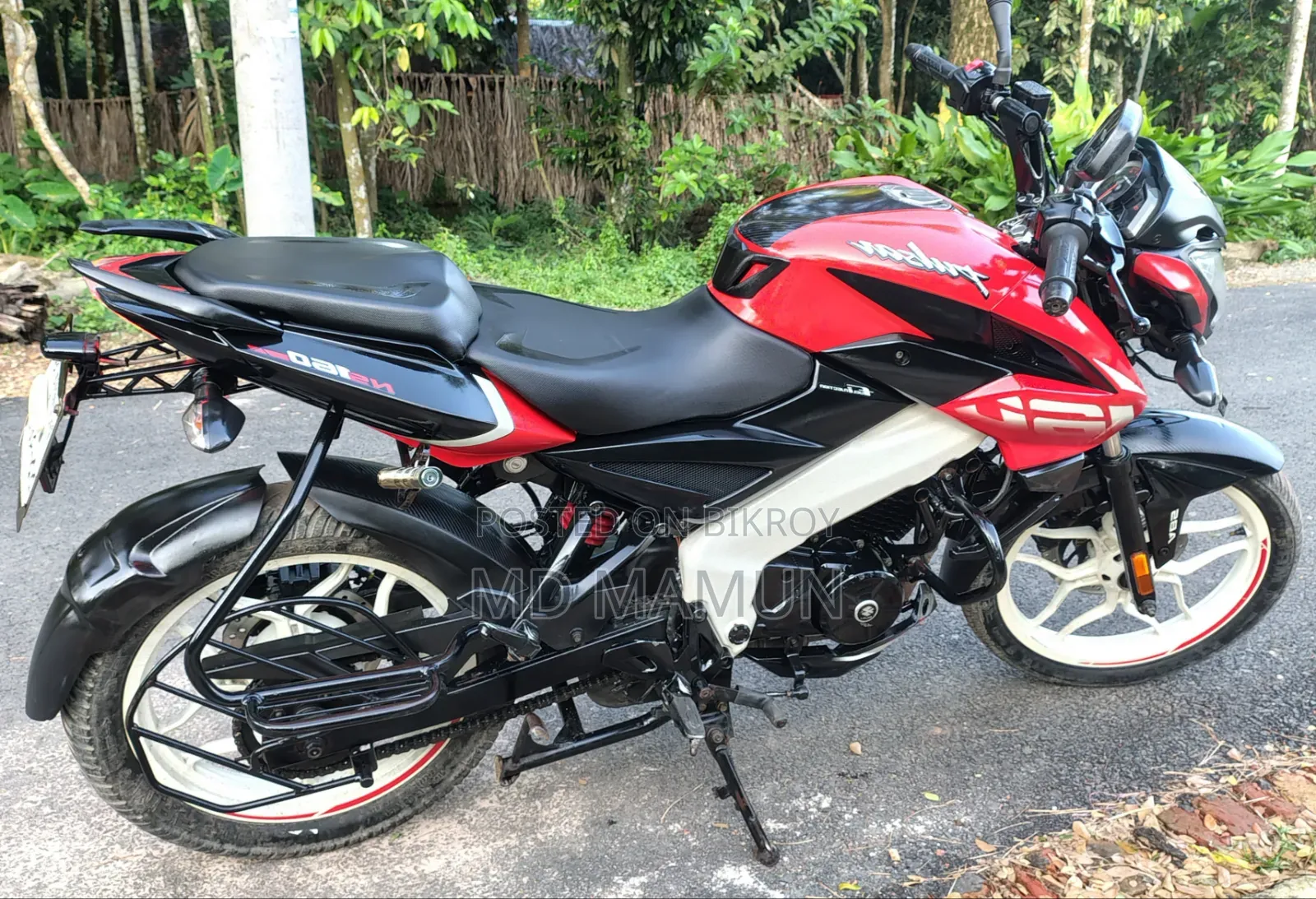 Bajaj Avenger 160 Street 2021 Red
