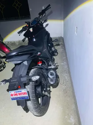 New Suzuki Gixxer 2025 Black
