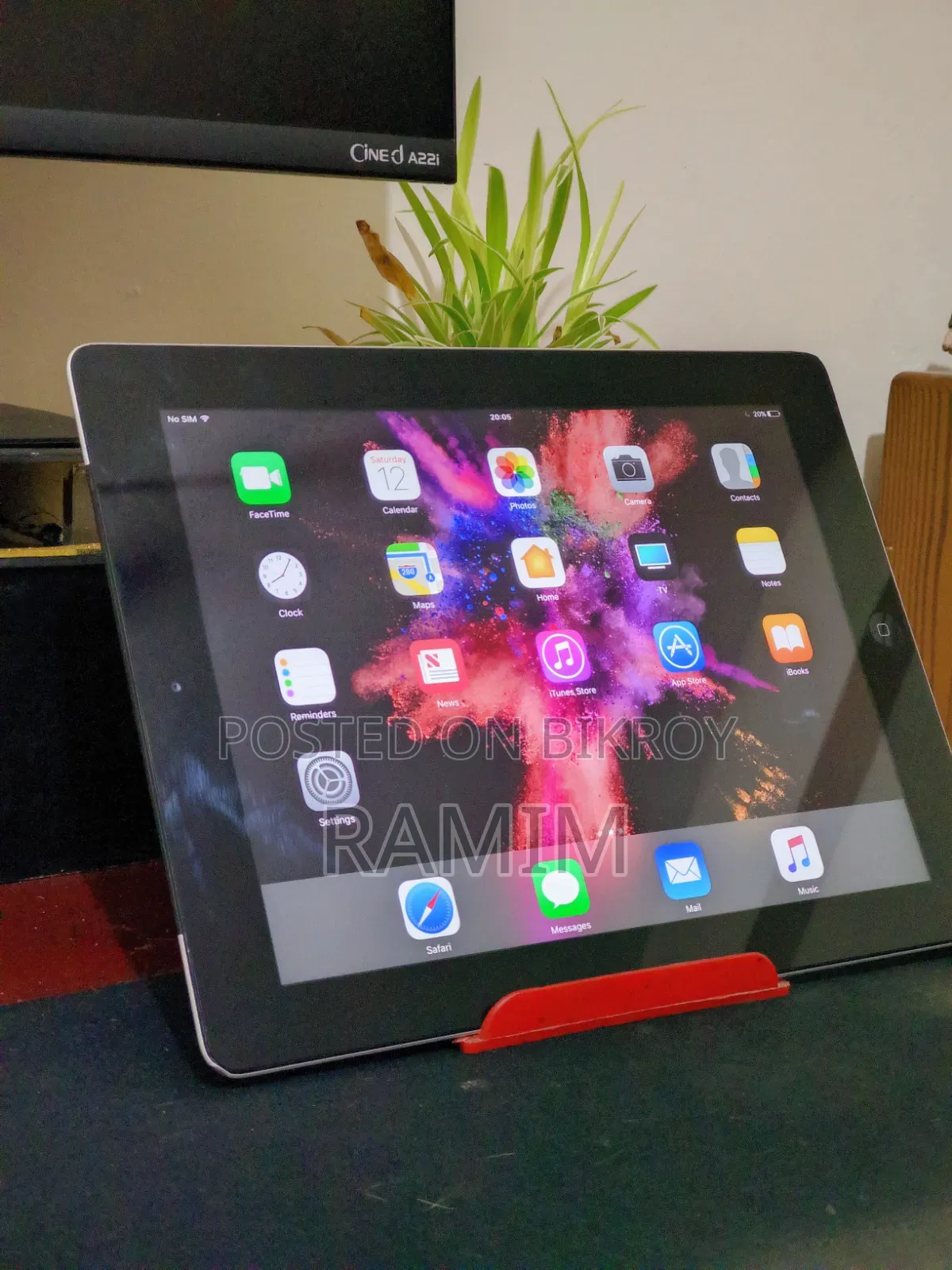 Apple iPad 4 Wi-Fi + Cellular 32 GB Silver