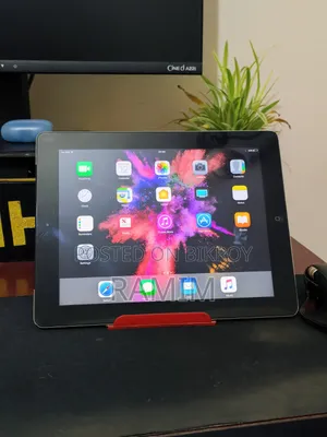 Apple iPad 4 Wi-Fi + Cellular 32 GB Silver