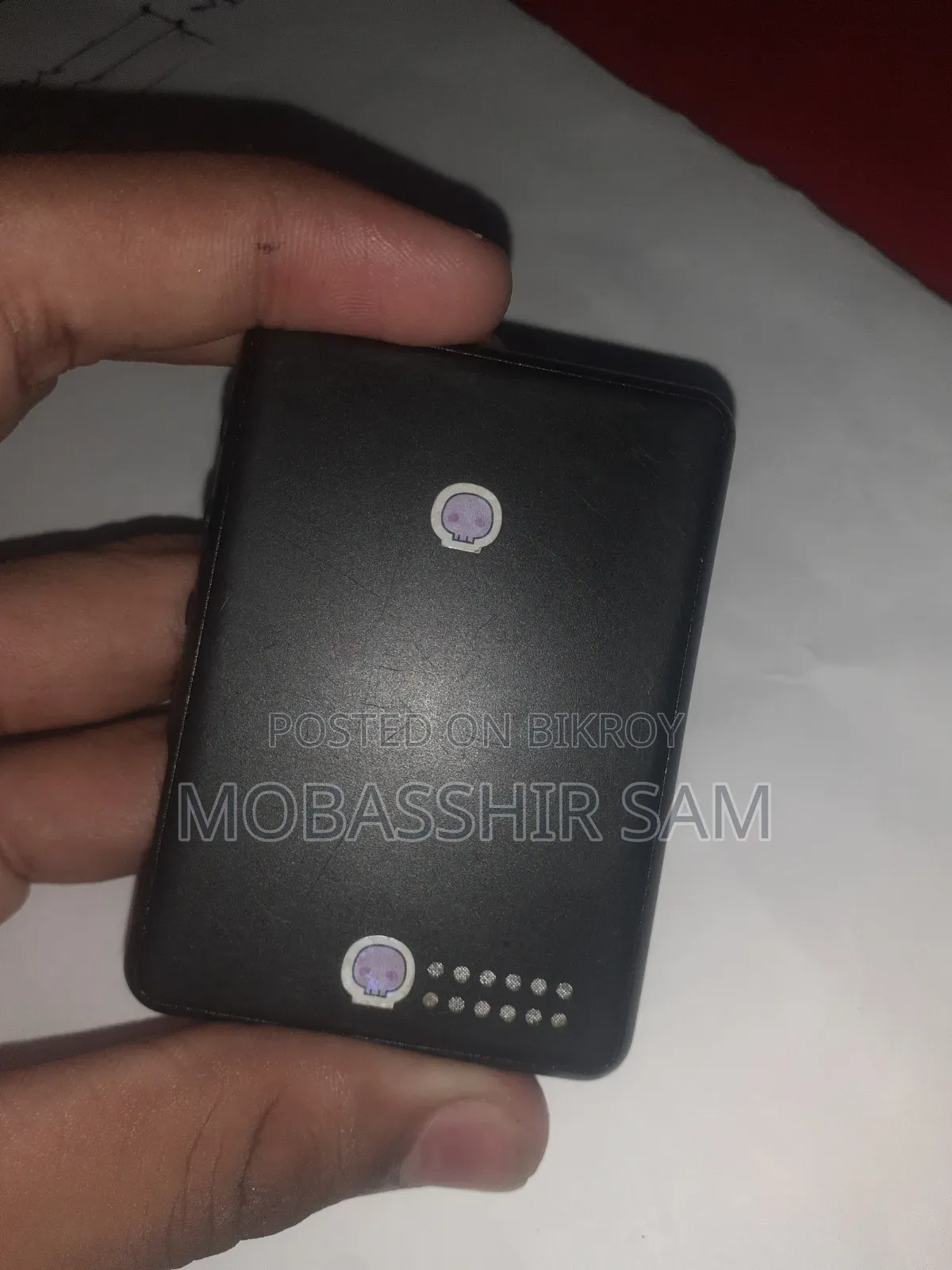 মোবাইল ফোন কালো