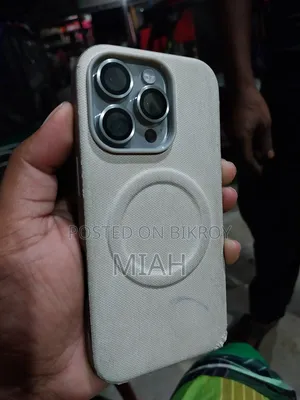 অ্যাপল আইফোন ১৬ প্রো ১২৮ জিবি সিলভার