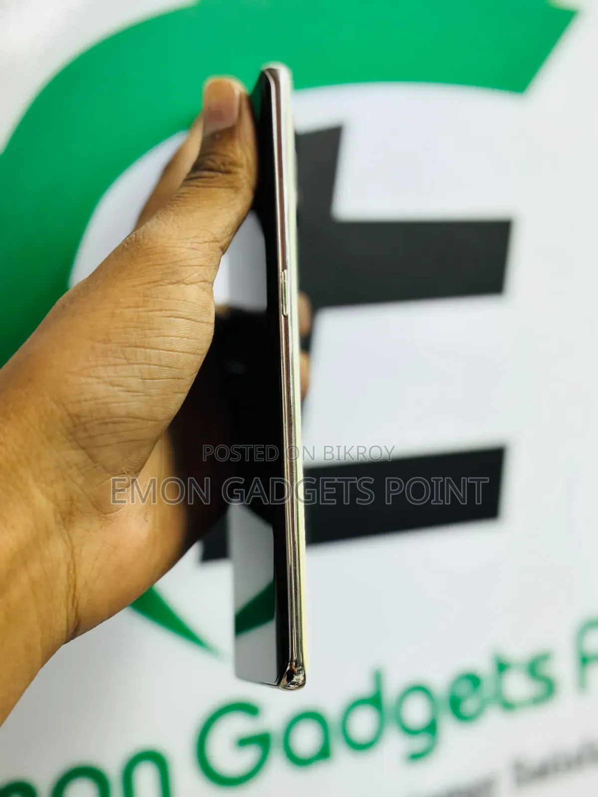Oppo Reno9 256 GB