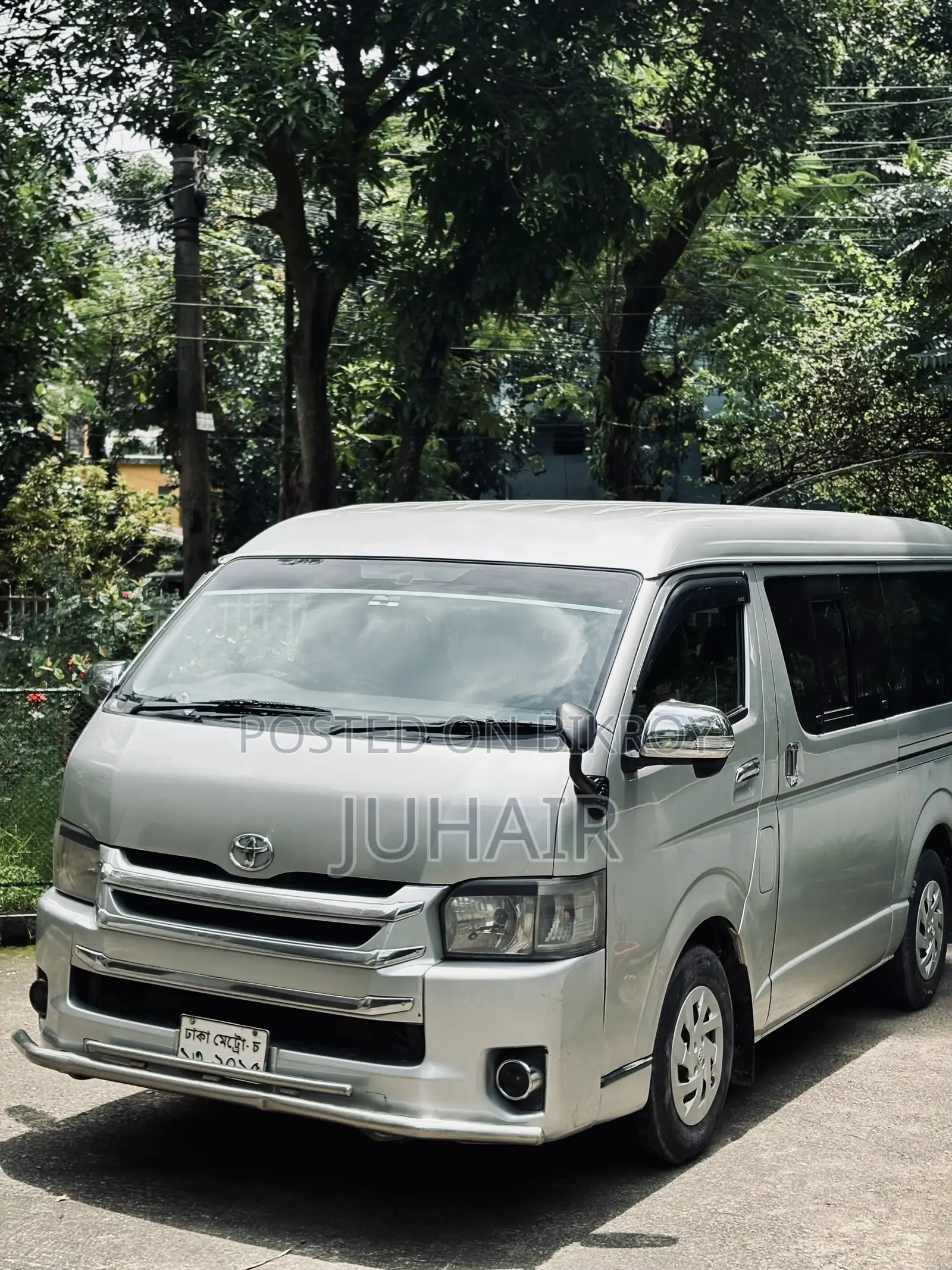 Toyota HiAce 2005 Silver