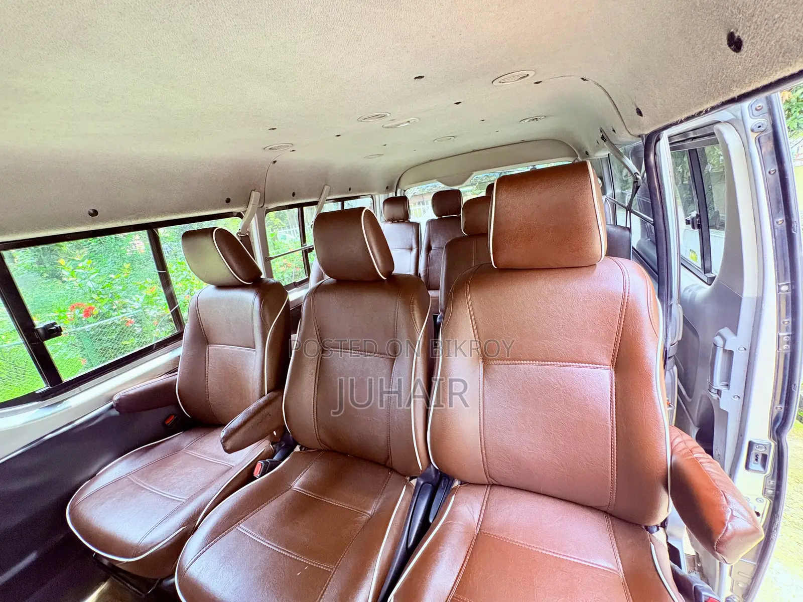 Toyota HiAce 2005 Silver