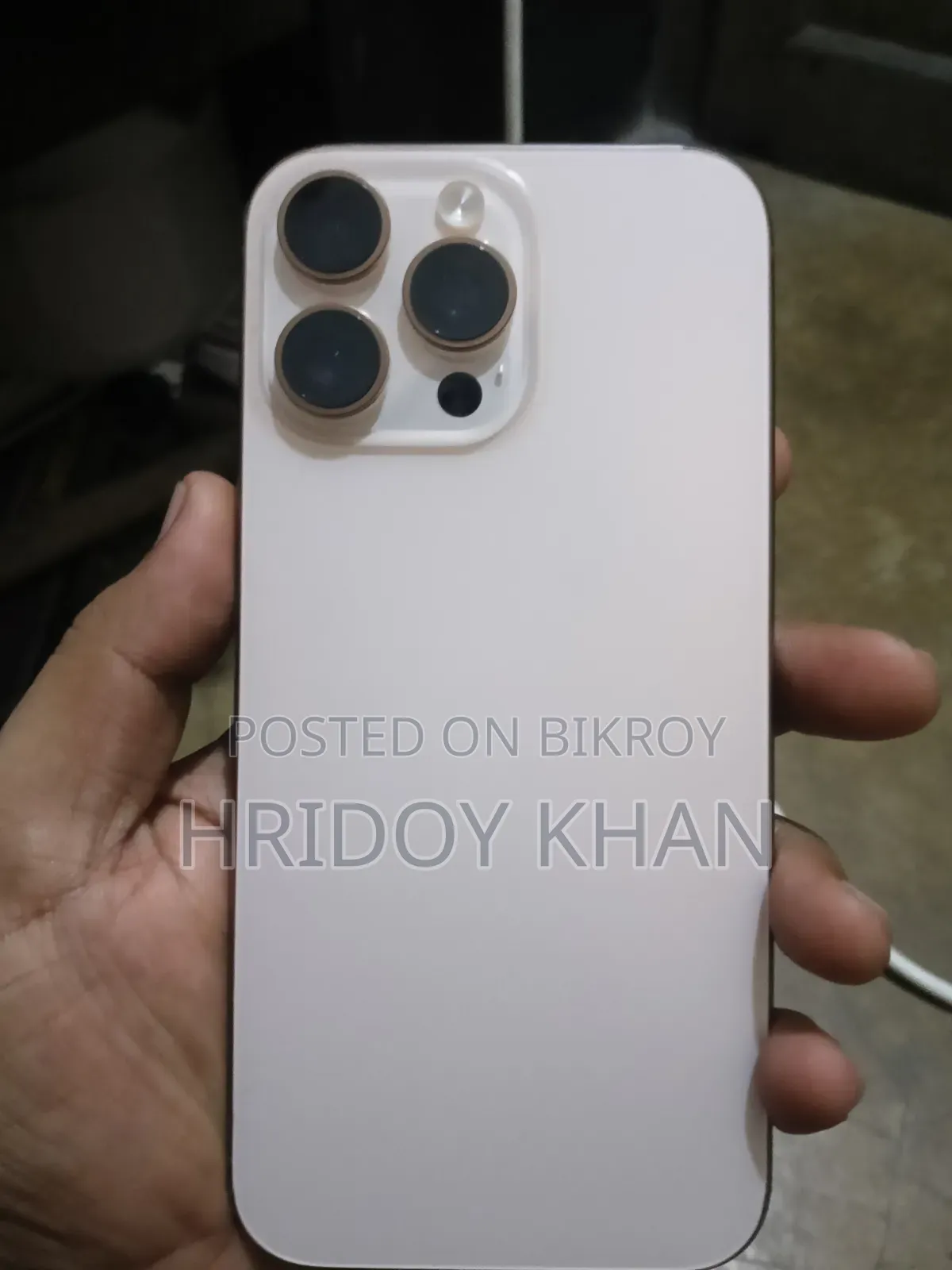 অ্যাপল আইফোন ১৬ প্রো ম্যাক্স ২৫৬ জিবি রোজ গোল্ড