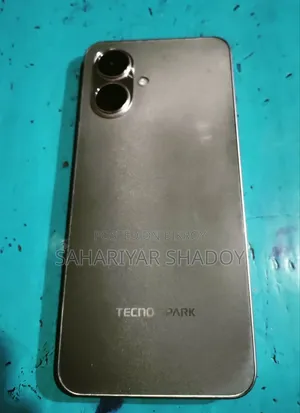 Tecno 64 GB Bronze