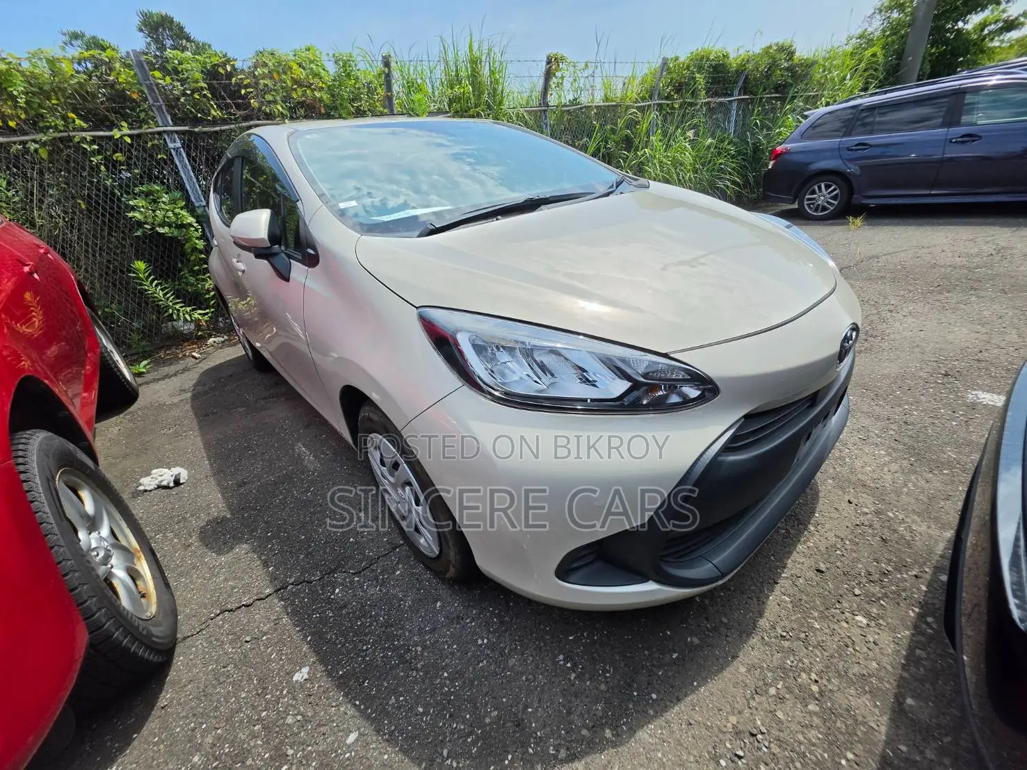 Toyota Aqua 2021 Beige
