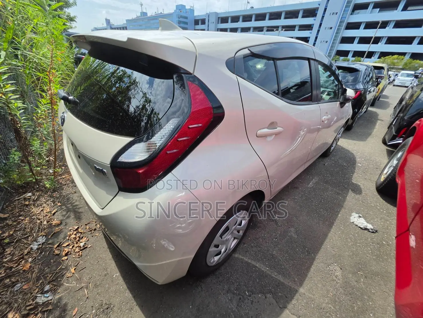 Toyota Aqua 2021 Beige