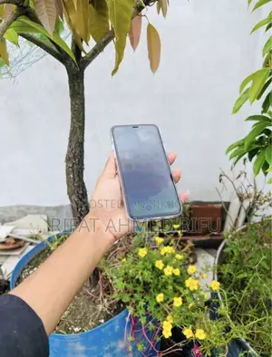 অ্যাপল আইফোন ১১ ১২৮ জিবি