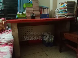 কাঠের টেবিল বিক্রয়