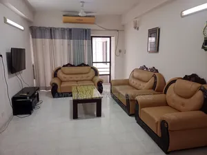 গুলশানের অনিক রিয়েল এস্টেটে ৩ বেডরুমের ফার্নিশড অ্যাপার্টমেন্ট ভাড়ার জন্য