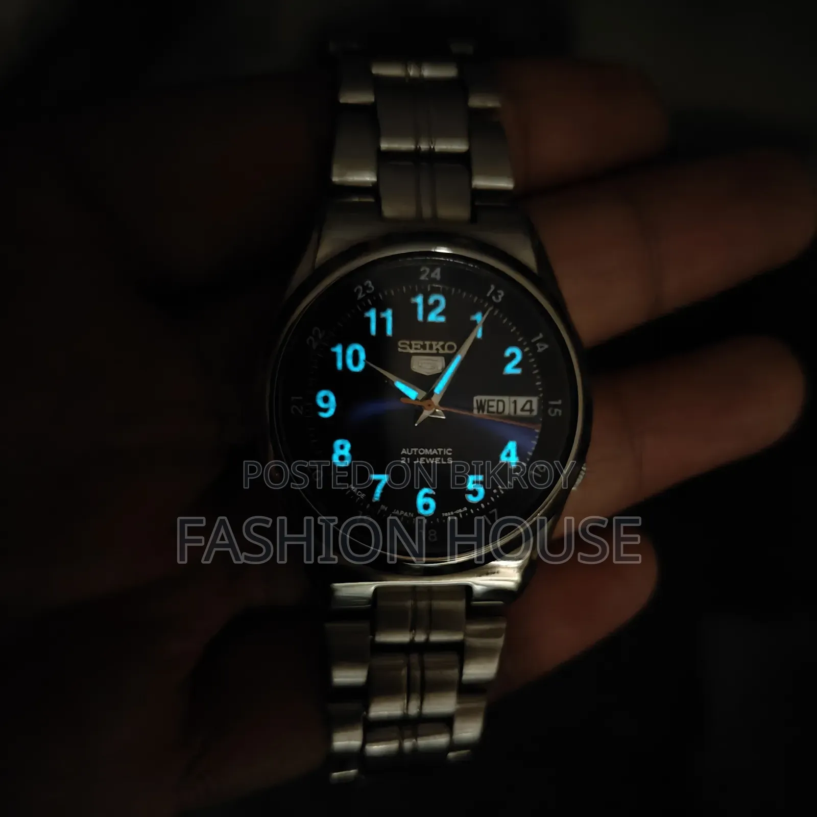 SEIKO 5 Automatic 21 Jewels Blue Dial Day-Date Men's Watch ( Japan)