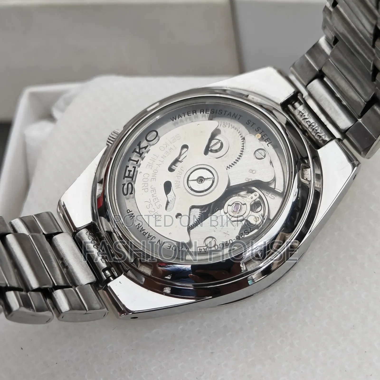 SEIKO 5 Automatic 21 Jewels Blue Dial Day-Date Men's Watch ( Japan)