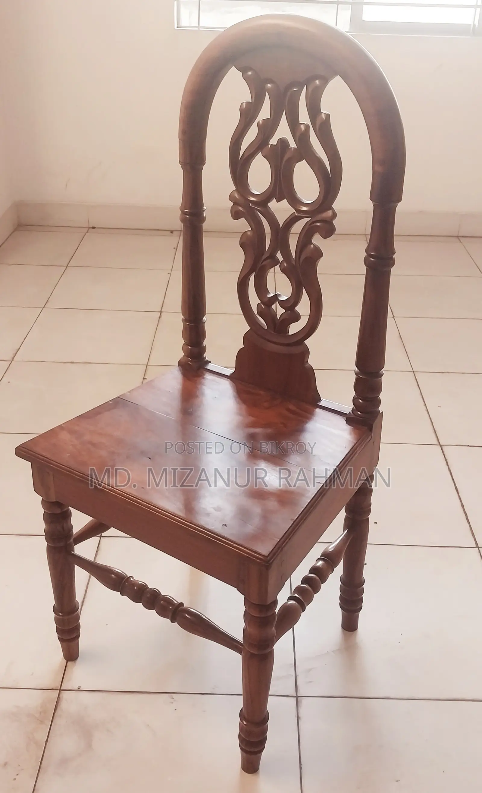 Stylish Used Wooden Chair