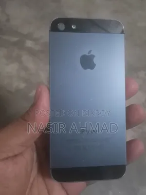 Apple iPhone 5 16 GB Gray