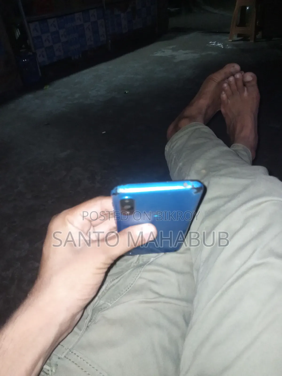Motorola 64 GB Green