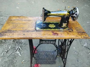 সেলাই মেশিন বাটারফ্লাই