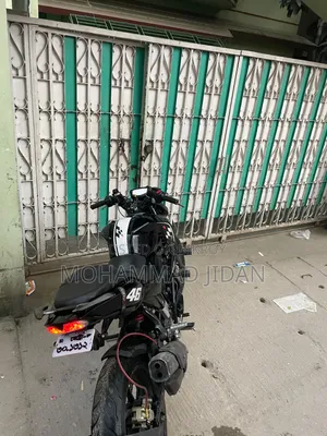 TVS Apache RTR 160 4V 2022 Black