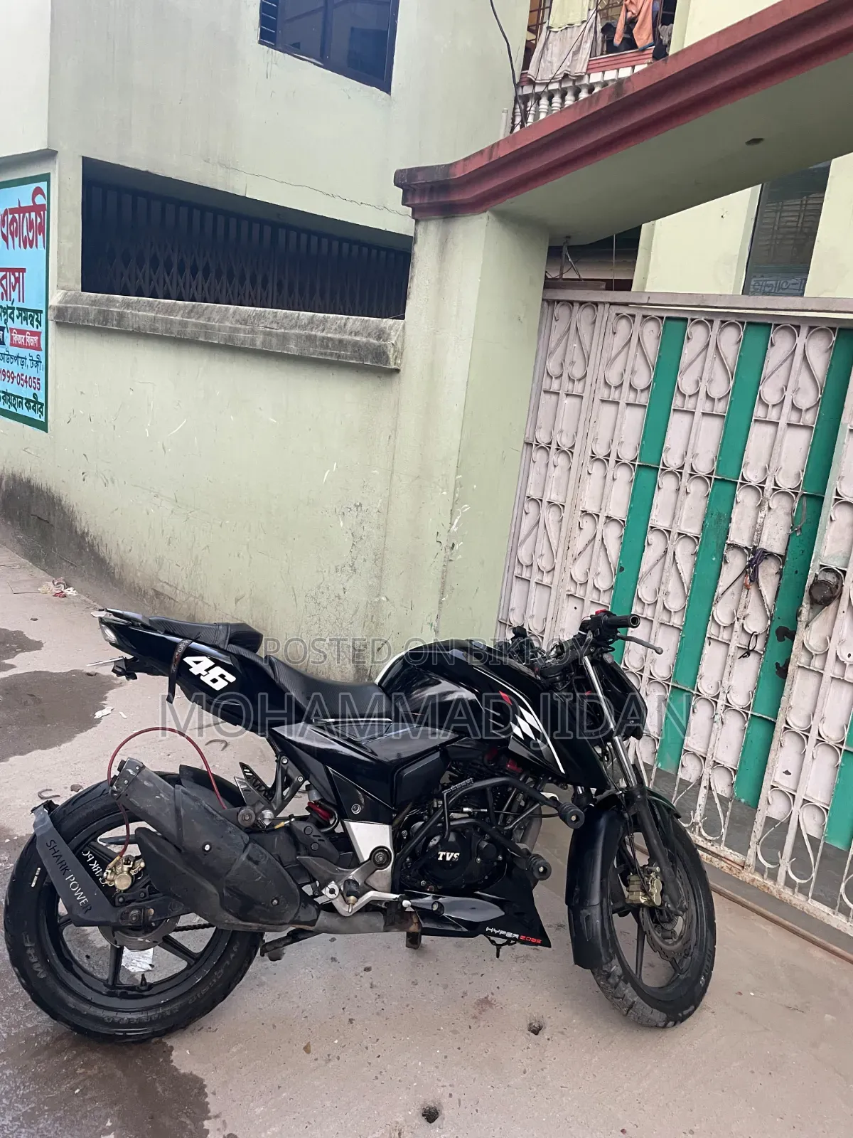 TVS Apache RTR 160 4V 2022 Black